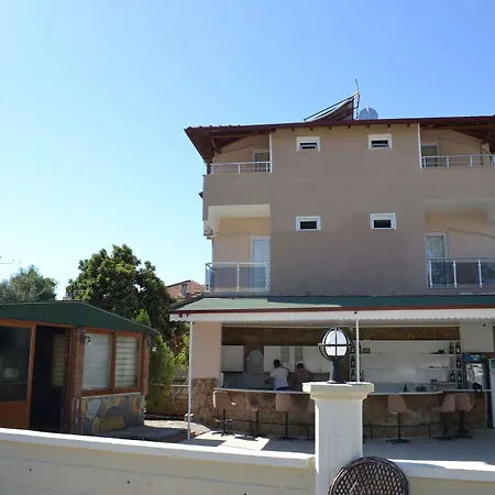 Hotel Mavi *
